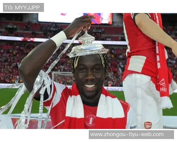 萨尼亚揭秘为何选择阿森纳而非曼联:语言障碍与球队氛围的深刻影响 萨尼亚揭秘为何选择阿森纳而非曼联:语言障碍与球队氛围的深刻影响