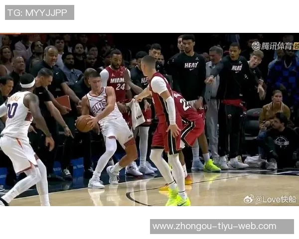 鲍威尔热火首秀表现抢眼28分9板4助比尔低迷仅得5分合力卡登25分